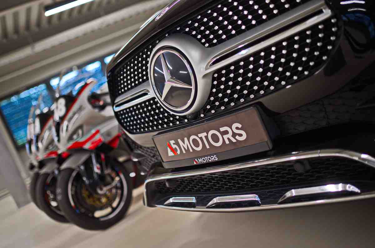 A5 Motors - новый партнер чемпионата Моторинг разыграет BMW S 1000 RR среди зрителей
