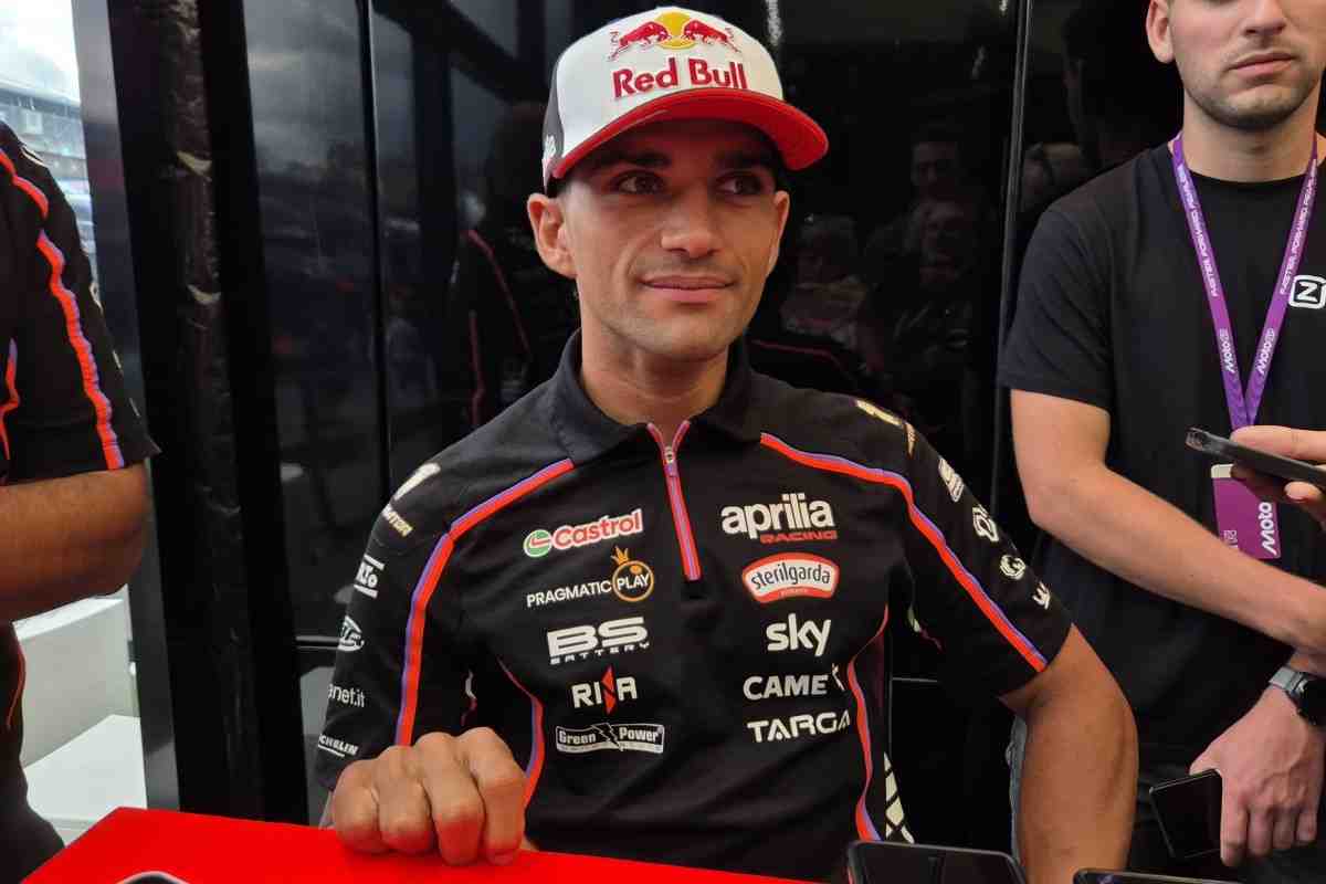 Официально: Хорхе Мартин продолжит карьеру с Aprilia Racing в MotoGP 2026