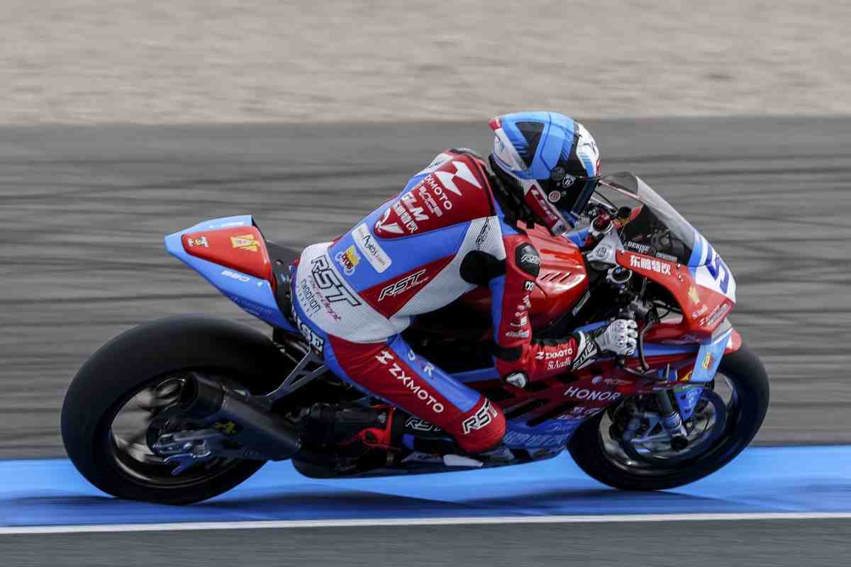 World Supersport: Маяс на Yamaha стартует с поула в Ассене, но ZXMoto быстрее на разминке!