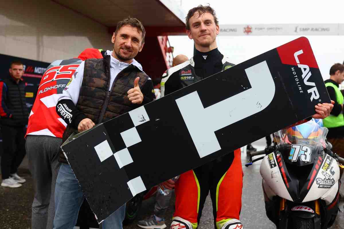 Дебютная победа Кирилла Биткова в классе «Суперспорт» на финале в Грозном вдохновила Ratchet Motorsport