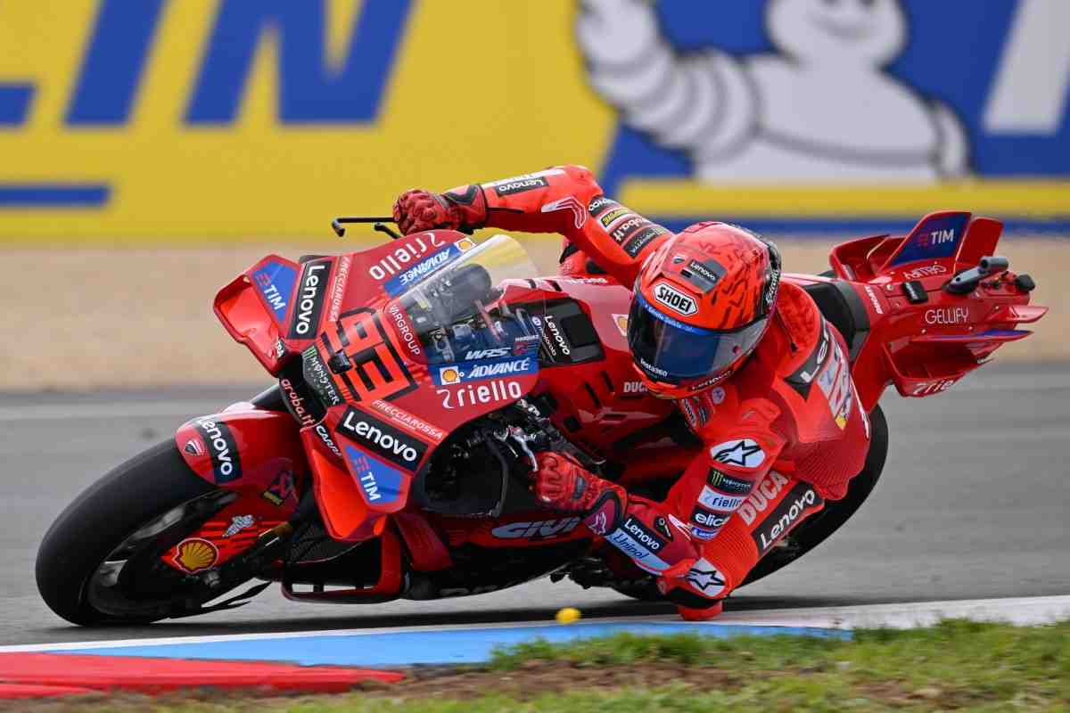 Все многолетние рекорды MotoGP Automotodrom Brno побиты на FP2