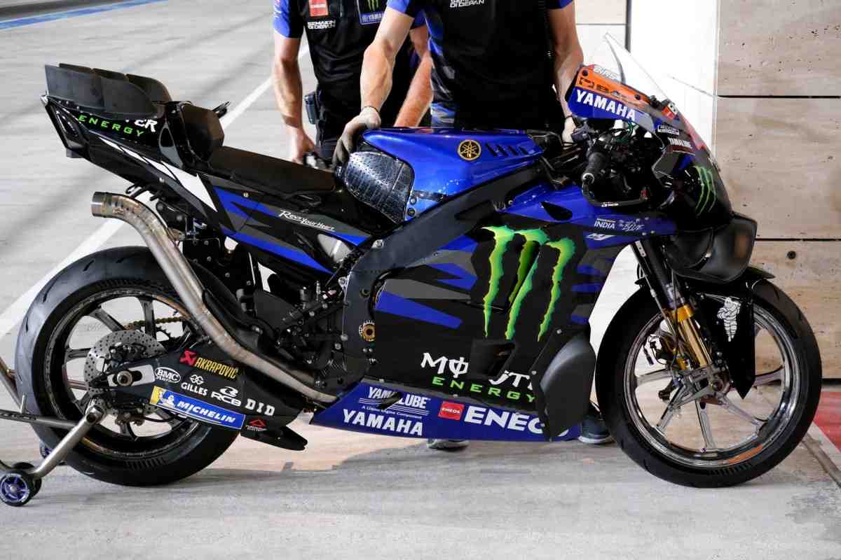 MotoGP 2024: Honda и Yamaha испытали на QatarTest новый пакет аэродинамики - фотографии
