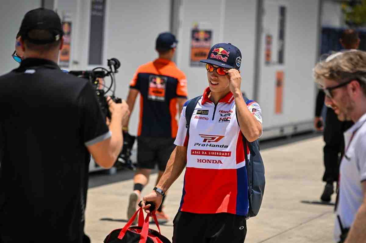 Официально: Диого Морейра будет выступать за заводскую Honda HRC Castrol в MotoGP 2027