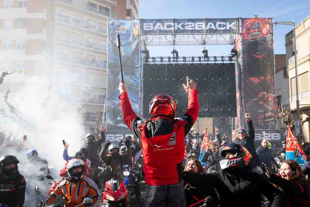 Марк Маркес вернулся в родную Серверу 7-кратным чемпионом MotoGP после четырех лет забвения