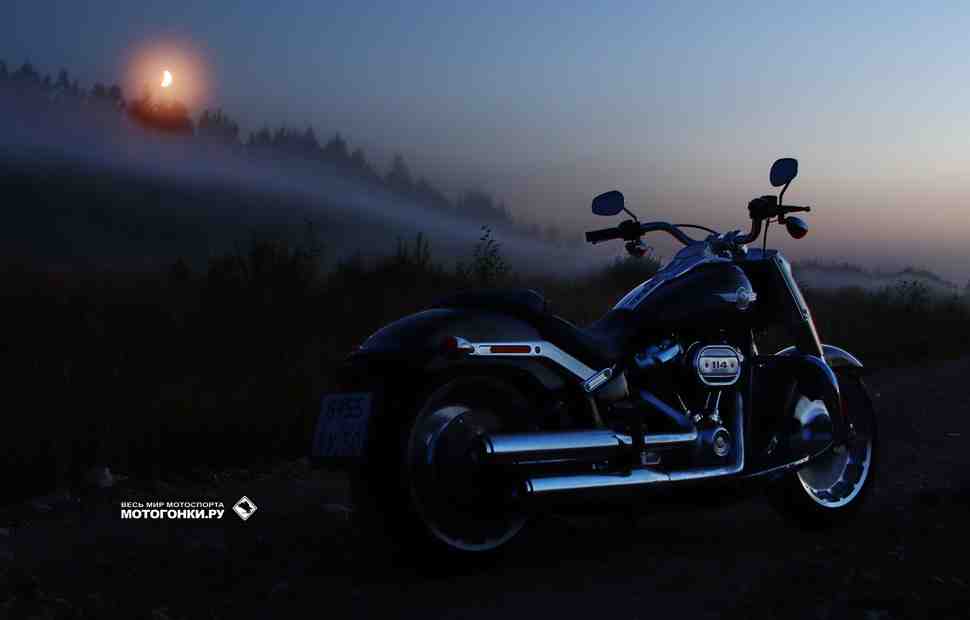 -: Harley-Davidson FAT BOY 114     