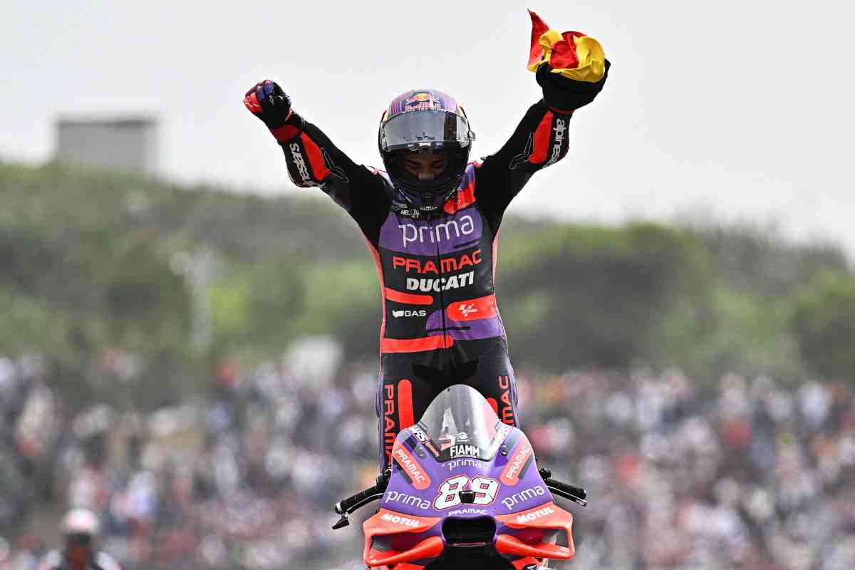 Гран-При Португалии: Акоста взял первый подиум, Хорхе Мартин - новый лидер MotoGP 2024
