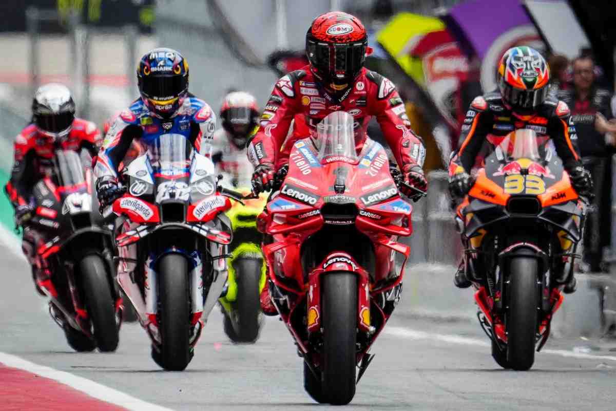 MotoGP: Эспаргаро начал прощальный уикенд Гран-При Каталонии новым рекордом, Маркес за бортом