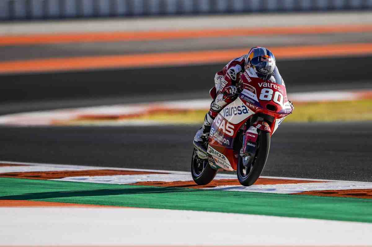 Moto3: Давид Алонсо повторно вернулся в медцентр Ricardo Tormo Circuit после очередного вылета