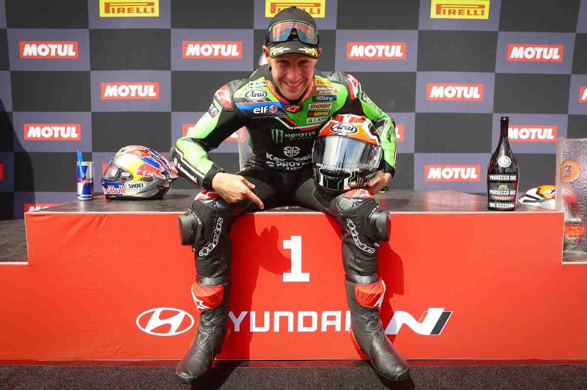 Самый титулованный гонщик World Superbike Джонатан Рэй объявил о завершении карьеры