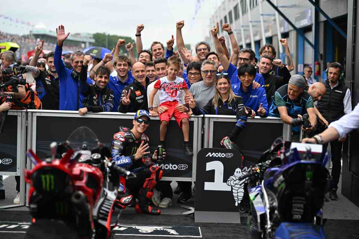 Куартараро оформил 20-й карьерный поул в MotoGP: результаты квалификации DutchGP 2025
