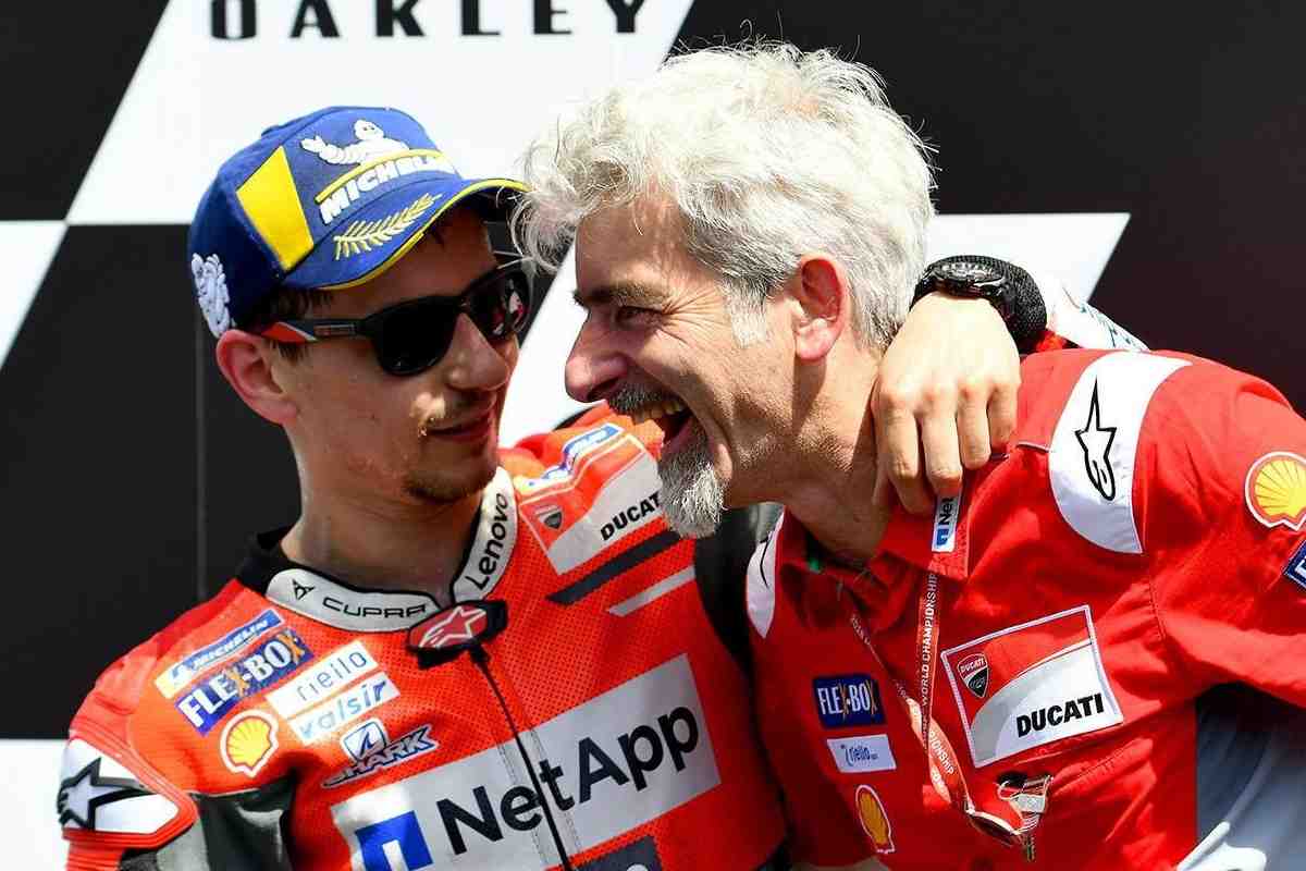 MotoGP - Стратегия похищения: Ducati передает большой привет Марку Маркесу