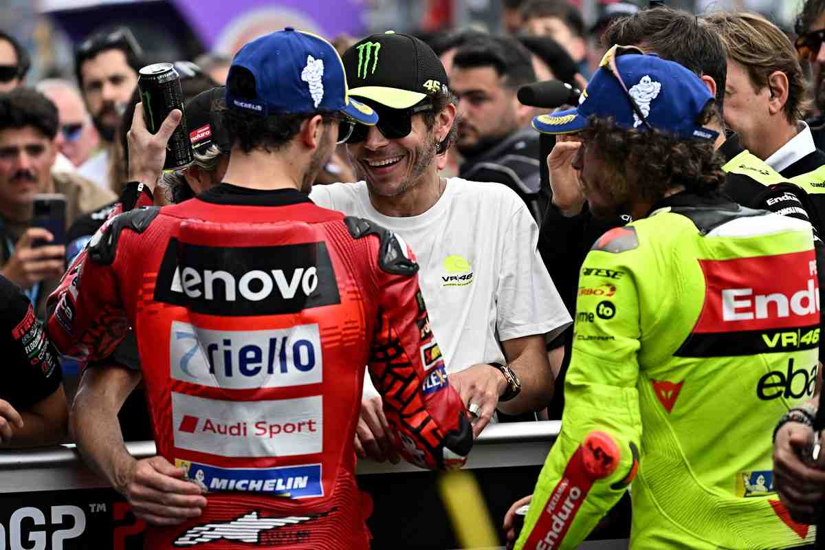 MotoGP 2024: Валентино Росси - о битве Маркеса с Баньяей в Хересе: Маркес - акула, но Пекко сильнее!