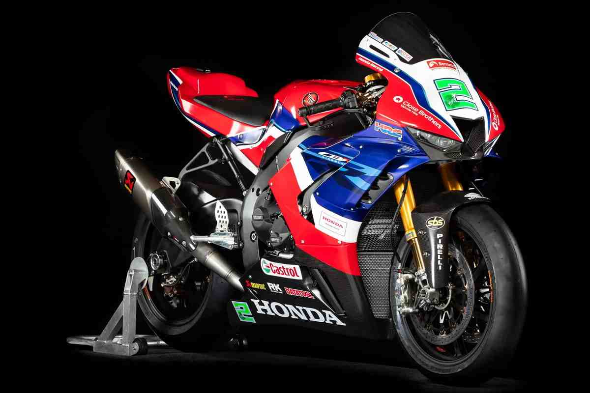 :  Honda CBR1000RR-R Fireblade SP -     British Superbike
