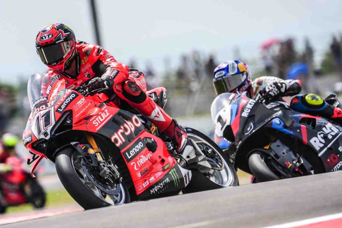ITAWorldSBK: Топрак Разгатлиоглу сказал, почему не мог бороться с Булегой в Кремоне