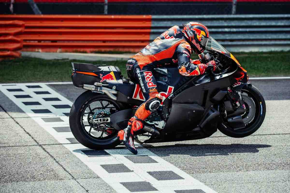 Итоги SepangTest - MotoGP 2026: Баньяя и Ducati - братья на век, ТОП-5 конкурентов и другие выводы