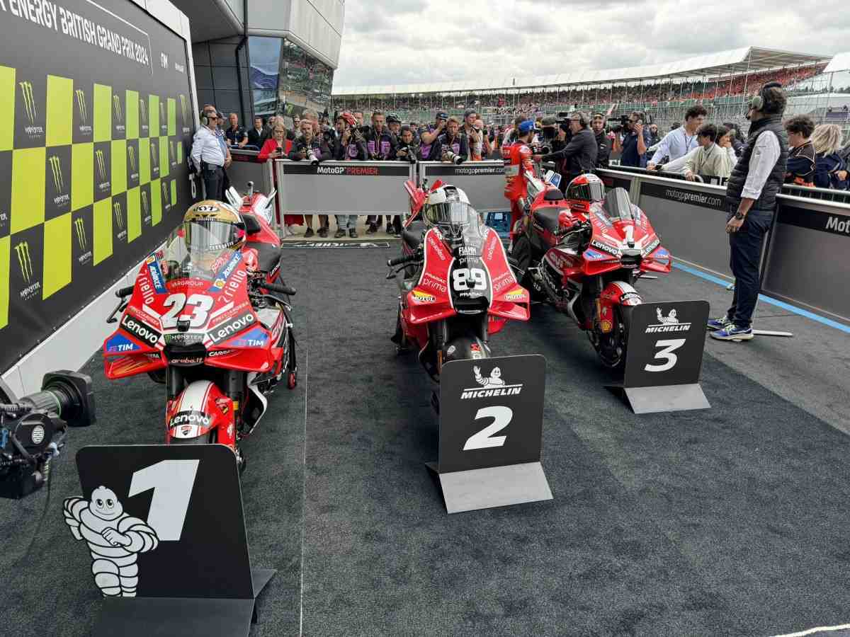 Марк Маркес не является угрозой для Пекко в MotoGP 2024: разрыв между Ducati растет на глазах!