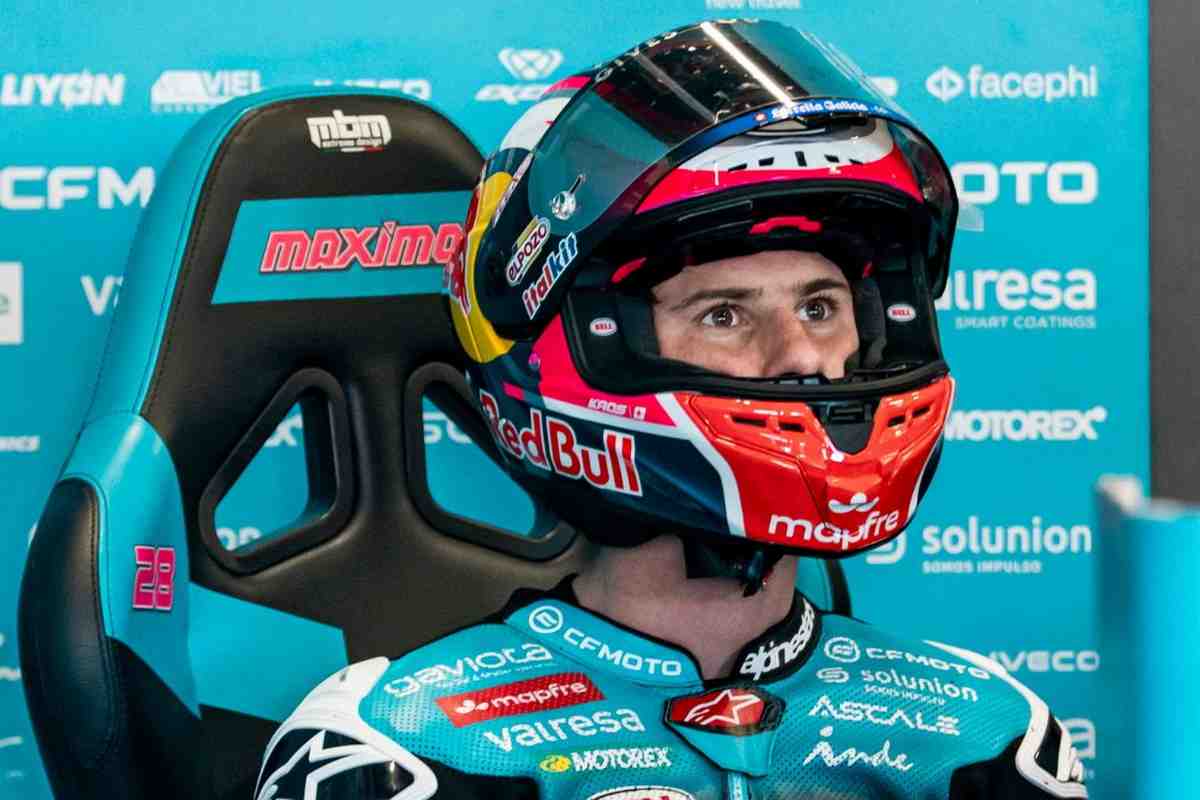 Срочно: лидер чемпионата мира по Мото Гран-При Moto3 Макс Килес выбывает из BritishGP с травмой