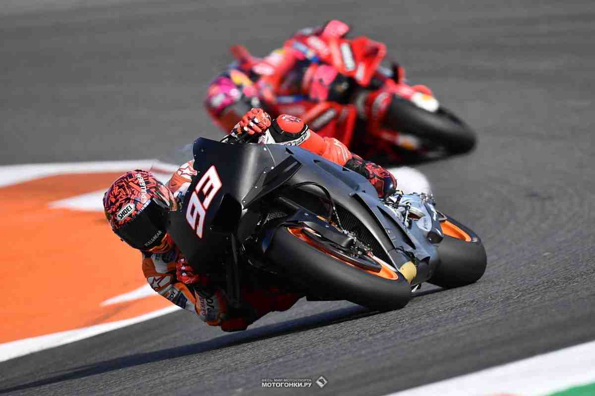 На пути к MotoGP 2023: Маркесу недостаточно мощности экспериментального двигателя RC213V